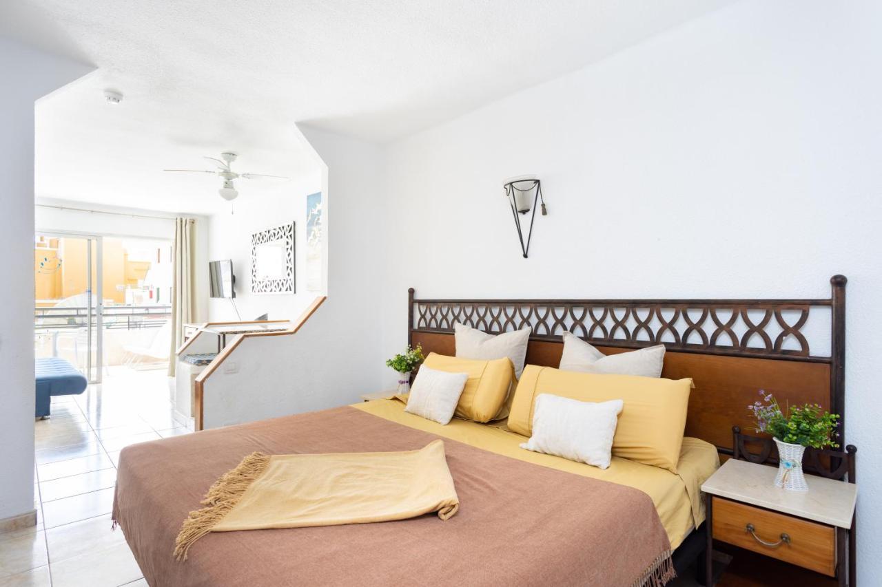 Classbnb - Studio 50M From Puerto Colon Beach 아데제 외부 사진