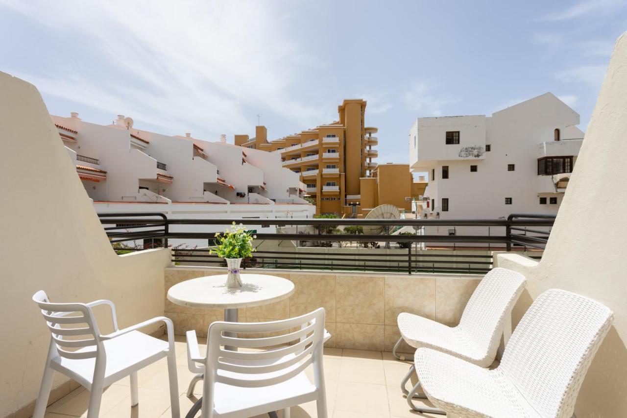 Classbnb - Studio 50M From Puerto Colon Beach 아데제 외부 사진